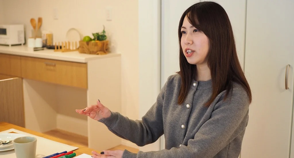 河崎 愛衣のスタッフ写真